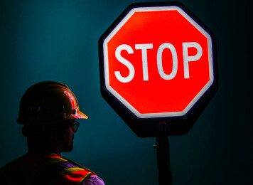 International Model - Illuminated Stop Paddle